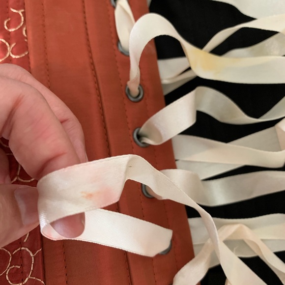 TT Corset (Pumpkin) size 22” (small) - Picture 12 of 16